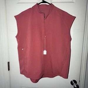 Women's Figs Rafaela Scrub Top in Mauve